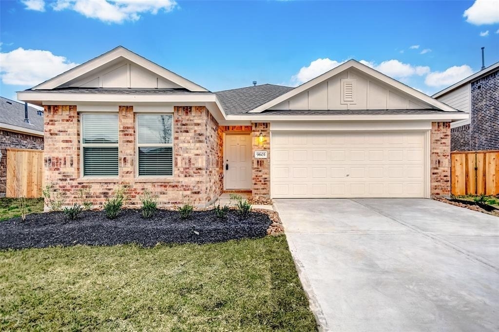 9603 Fulvetta Briar Court - Photo 0