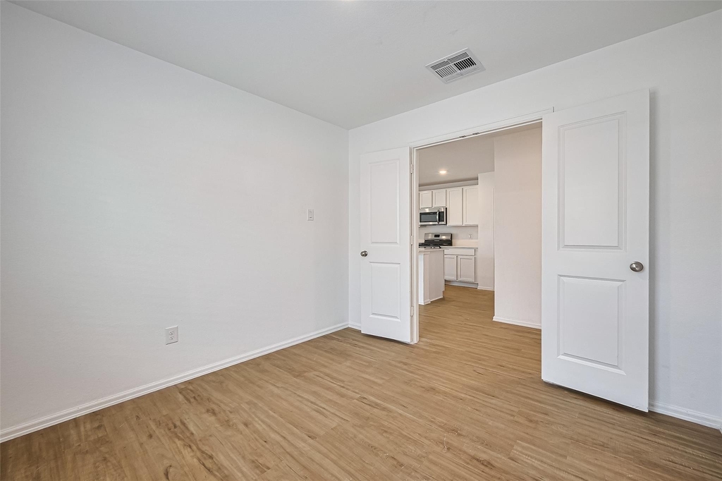 9603 Fulvetta Briar Court - Photo 12