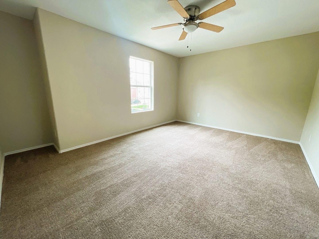 436 Mystic Glen Loop - Photo 11