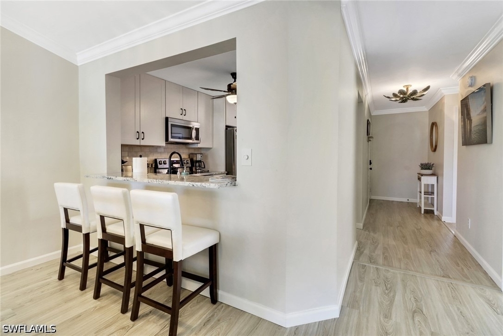 1358 Derbyshire Court - Photo 3