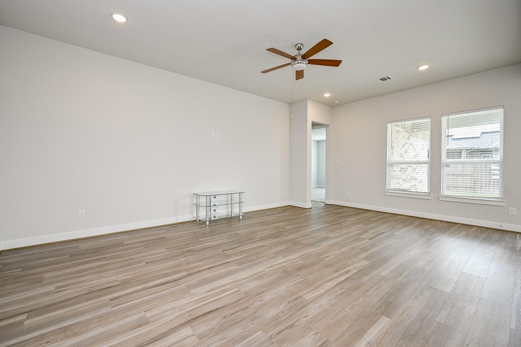 9222 Dearborn Knoll Drive - Photo 13