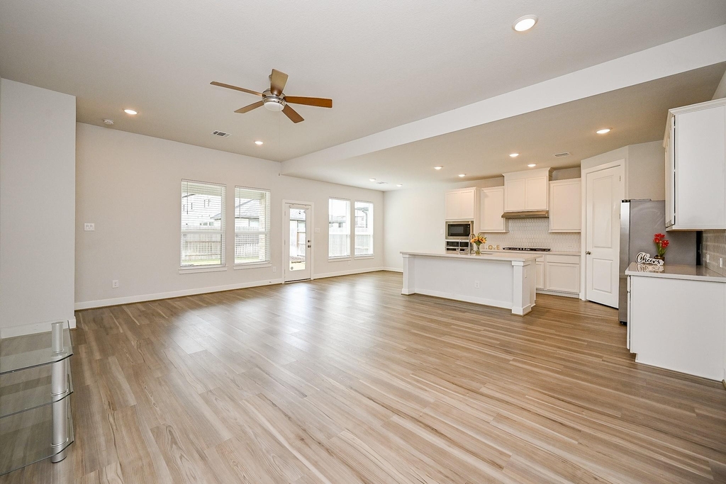 9222 Dearborn Knoll Drive - Photo 12