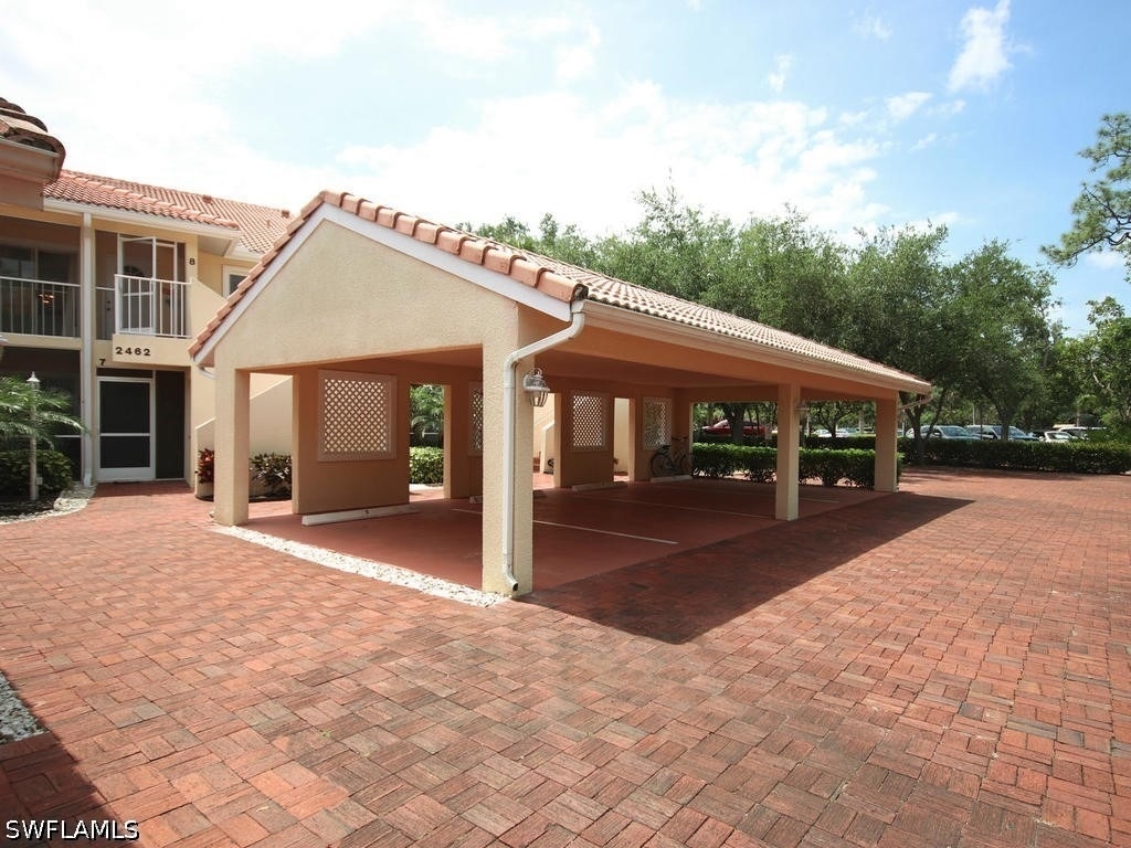 2462 Hidden Lake Drive - Photo 2