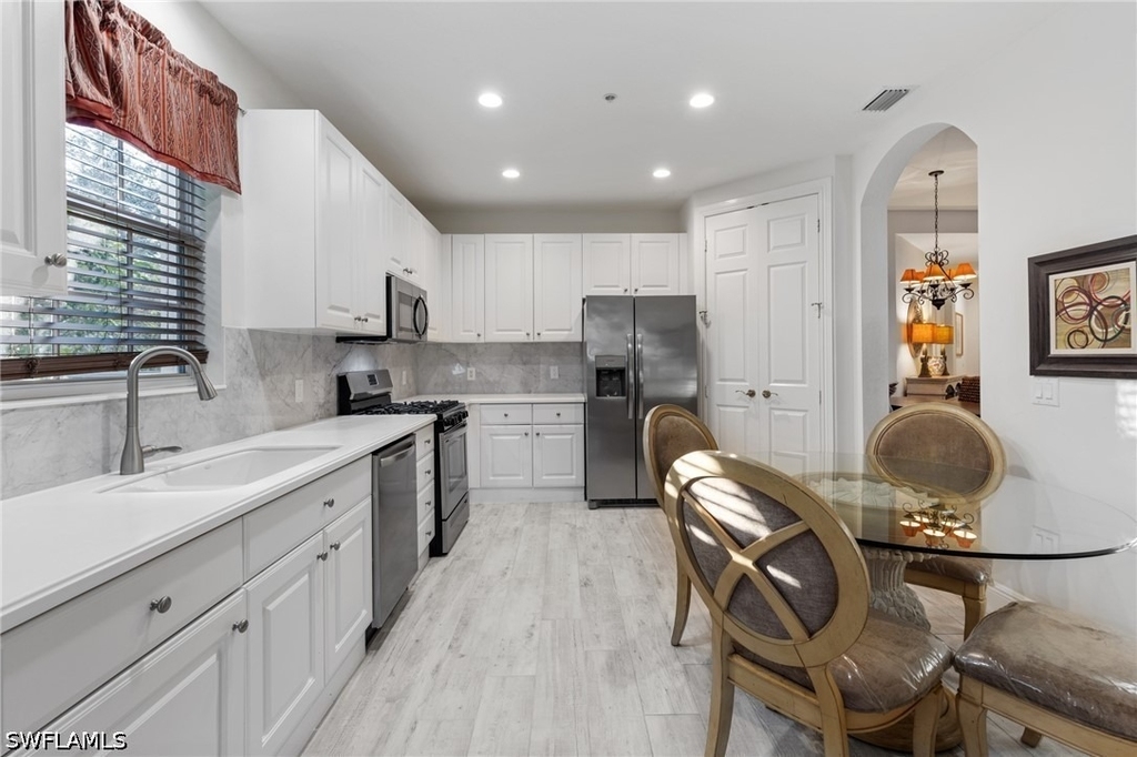 9079 Cascada Way - Photo 15