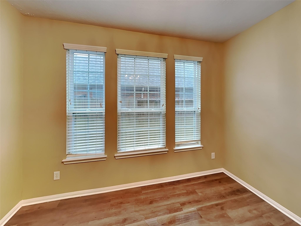 5718 Emerald Brook Lane - Photo 4