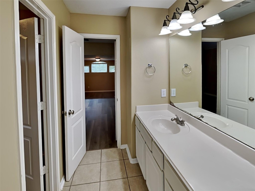 5718 Emerald Brook Lane - Photo 20