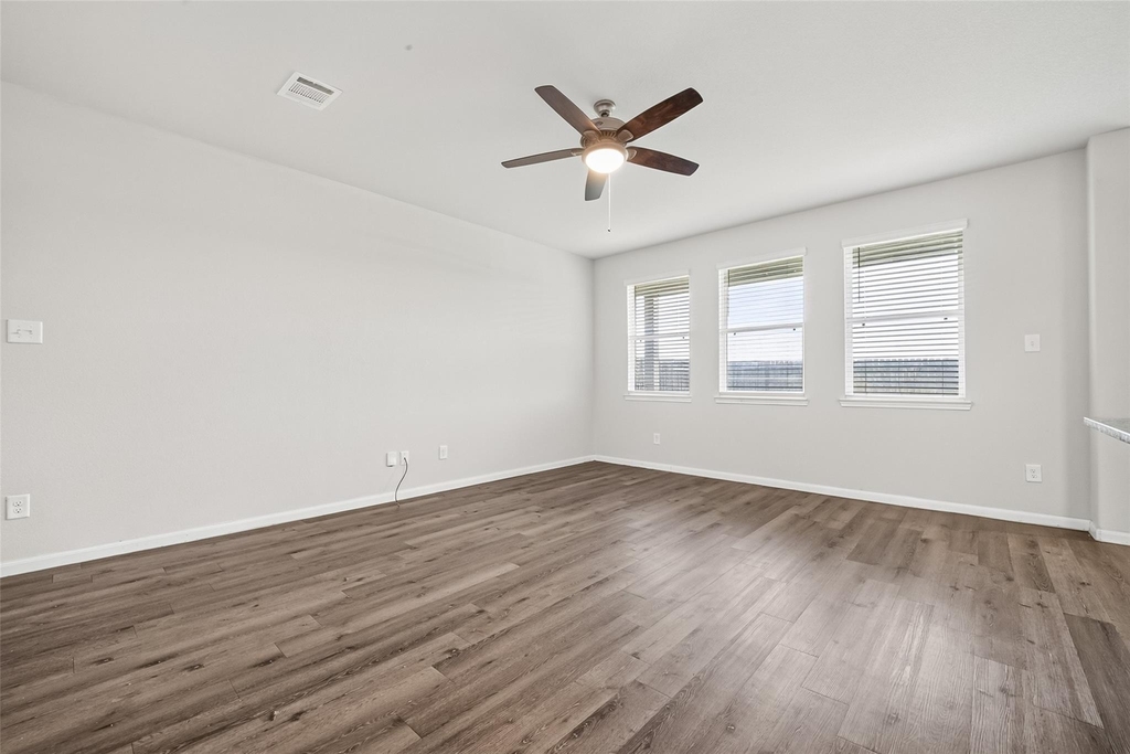 4818 Blue Jacaranda Way - Photo 6