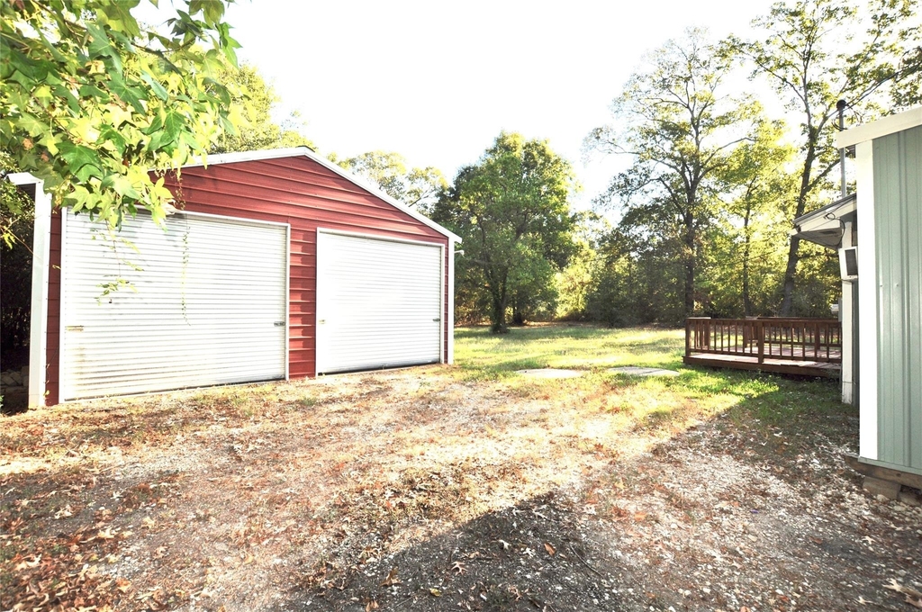 208 Blue Lake Drive - Photo 2
