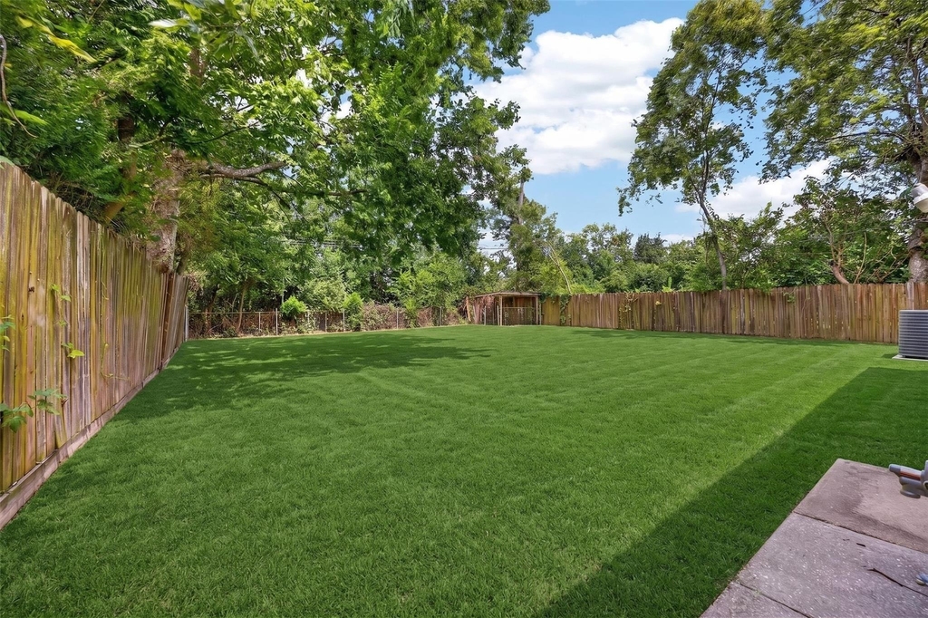 9211 Clearway Drive - Photo 29