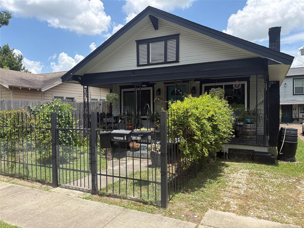 610 Northwood Street - Photo 0
