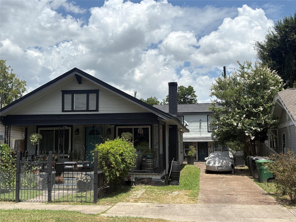 610 Northwood Street - Photo 1