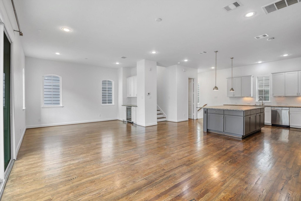5521 Petty Street - Photo 16