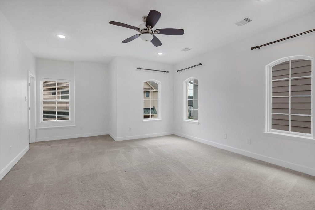 5521 Petty Street - Photo 25