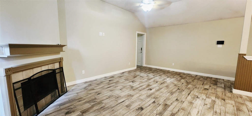 213 Mango Street - Photo 8