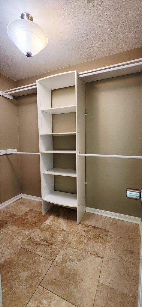 213 Mango Street - Photo 26