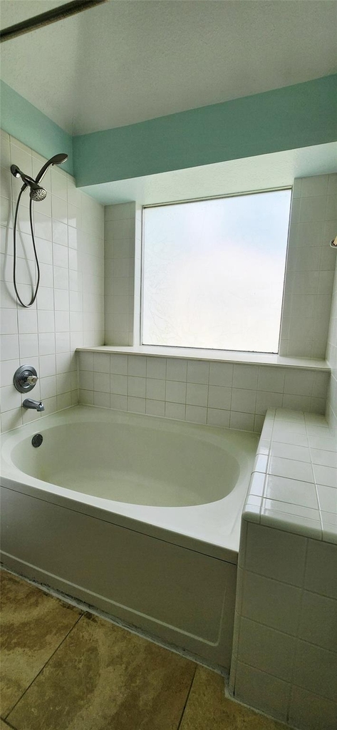 213 Mango Street - Photo 21