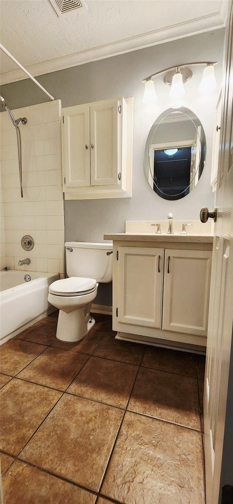 213 Mango Street - Photo 12