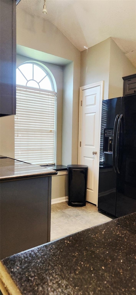 213 Mango Street - Photo 35