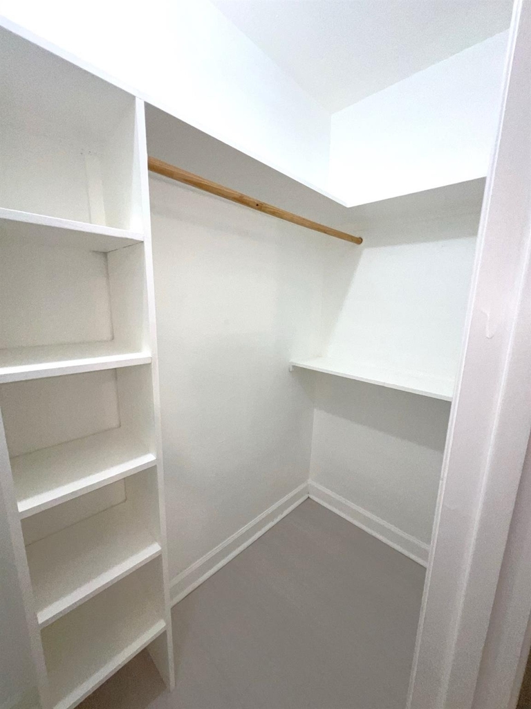 8100 Cambridge Street - Photo 8