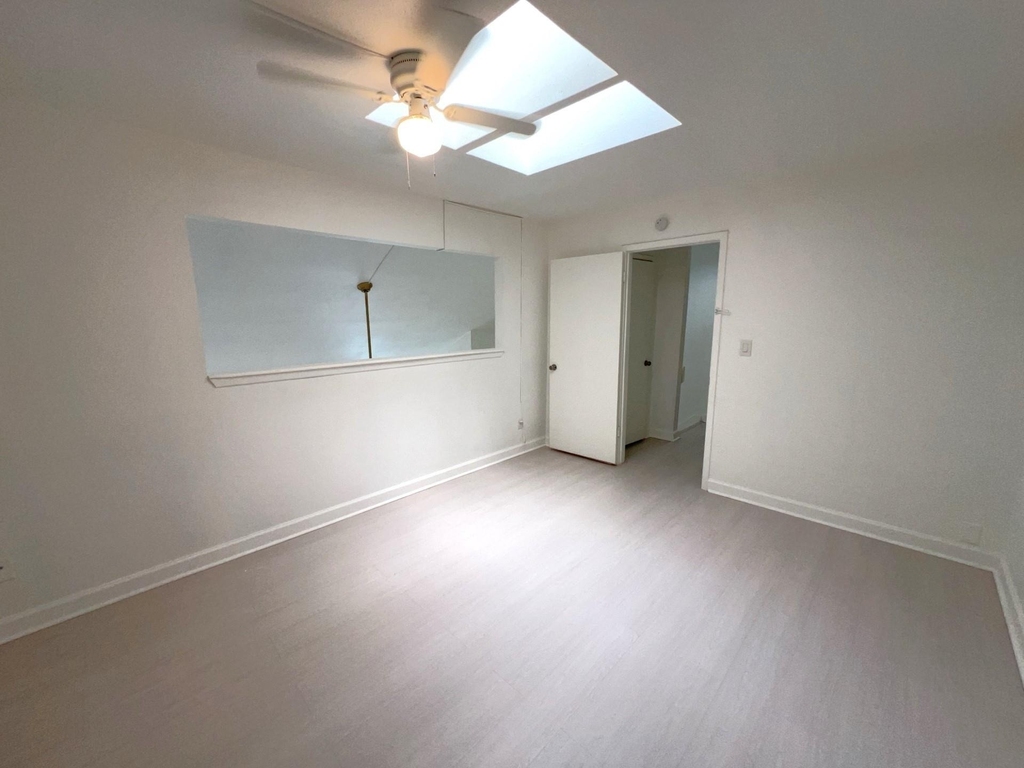8100 Cambridge Street - Photo 6