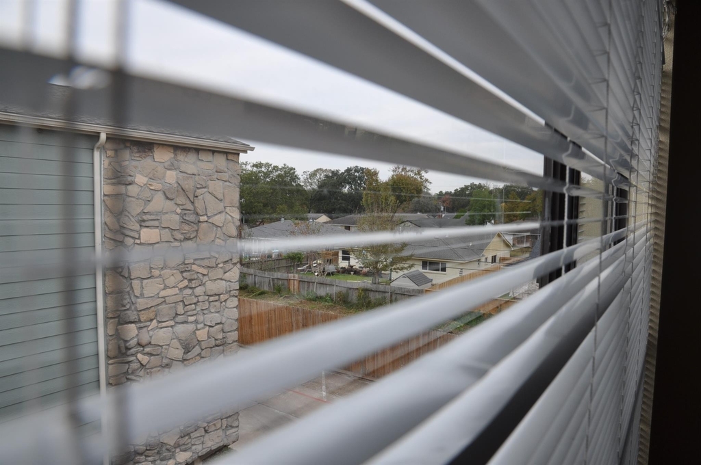 3754 Tanglewilde Street - Photo 21