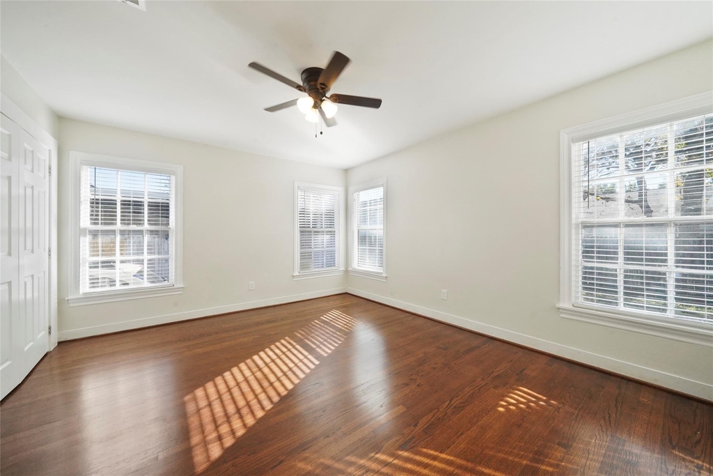 906 Gale Street - Photo 7