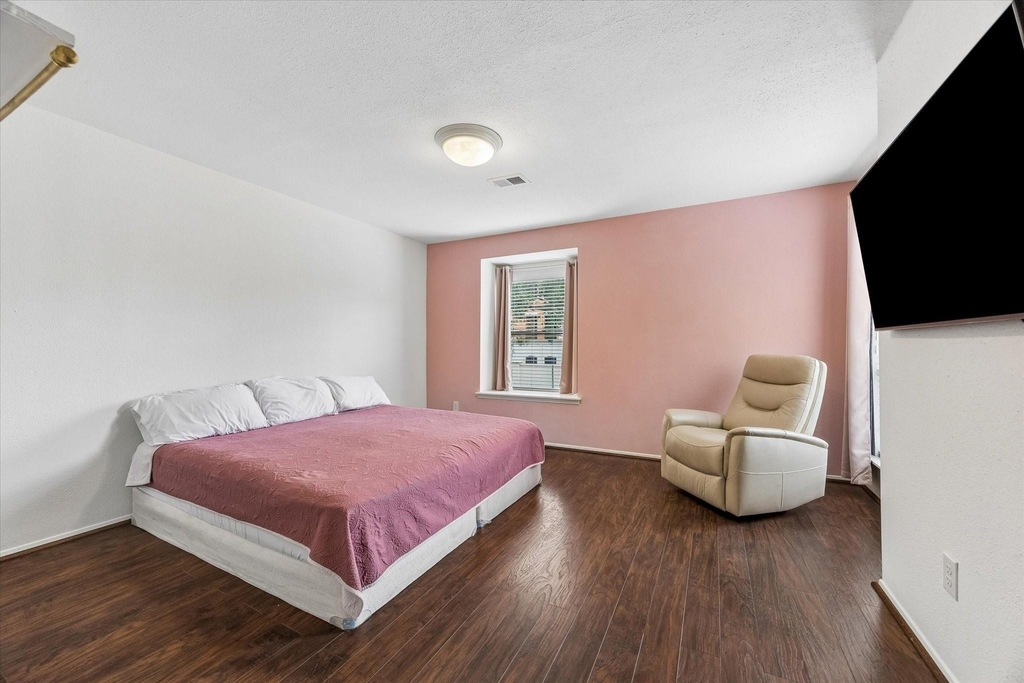 1908 Augusta Drive - Photo 10