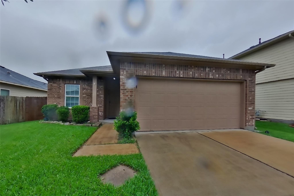 2122 Hackberry Bank Lane - Photo 0