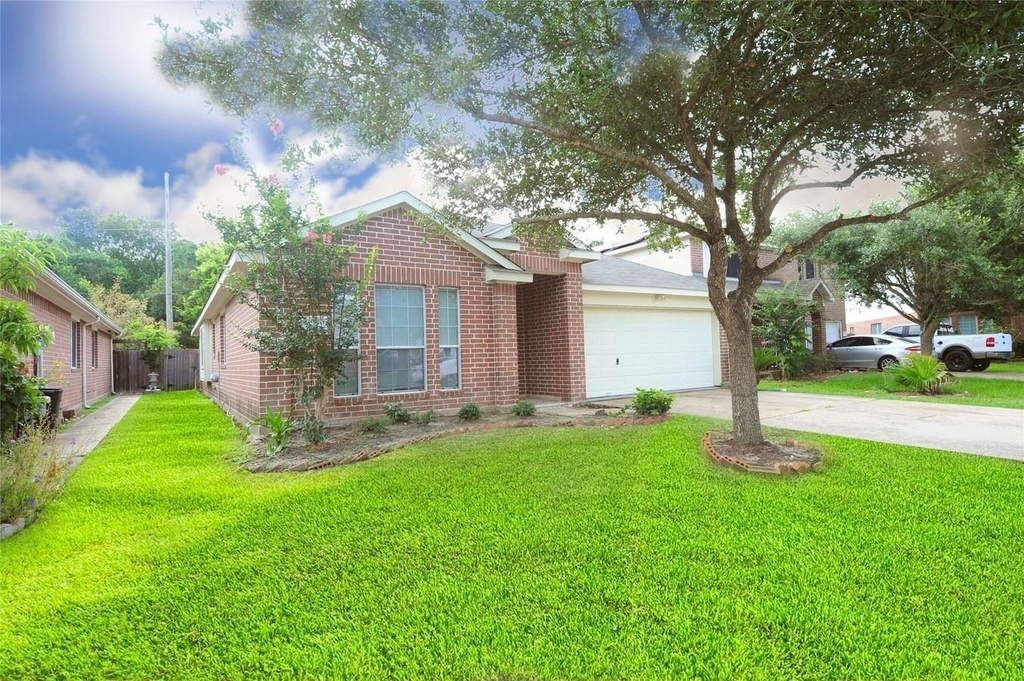 7023 Shaman Lane - Photo 1