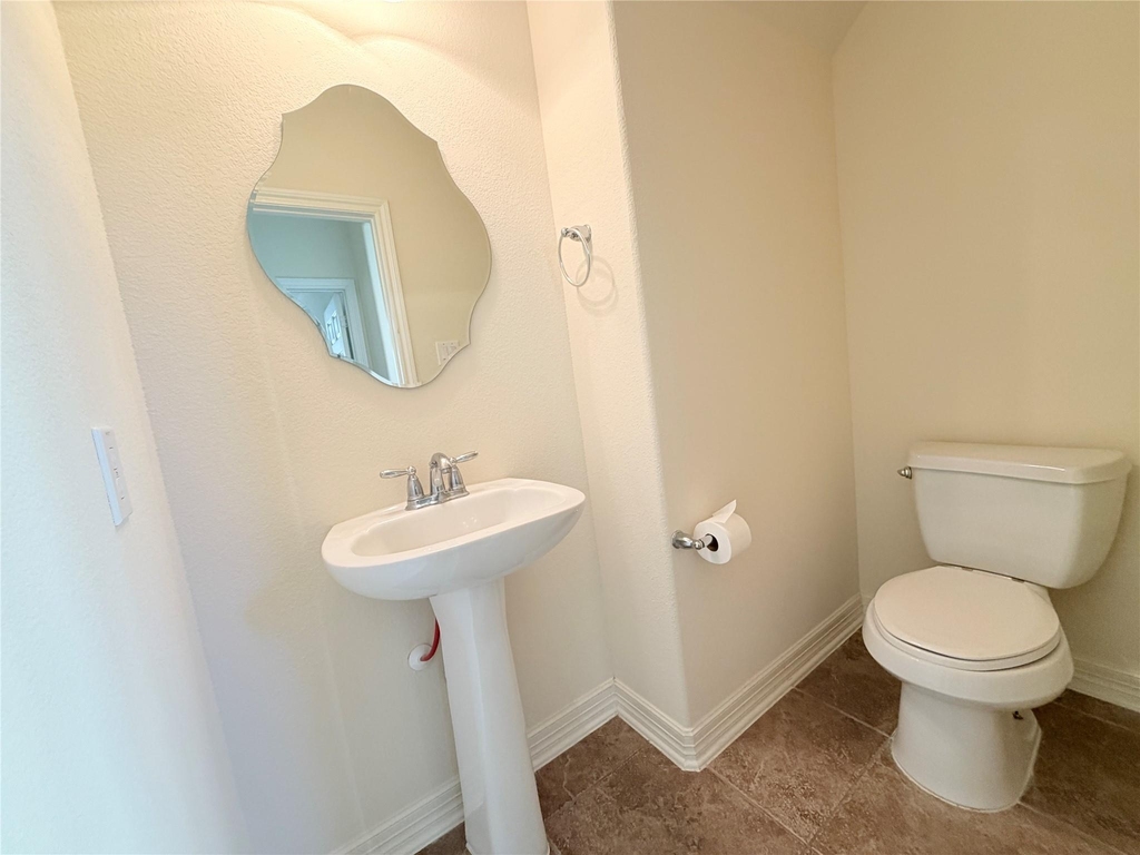 28015 Silverstream Court - Photo 18