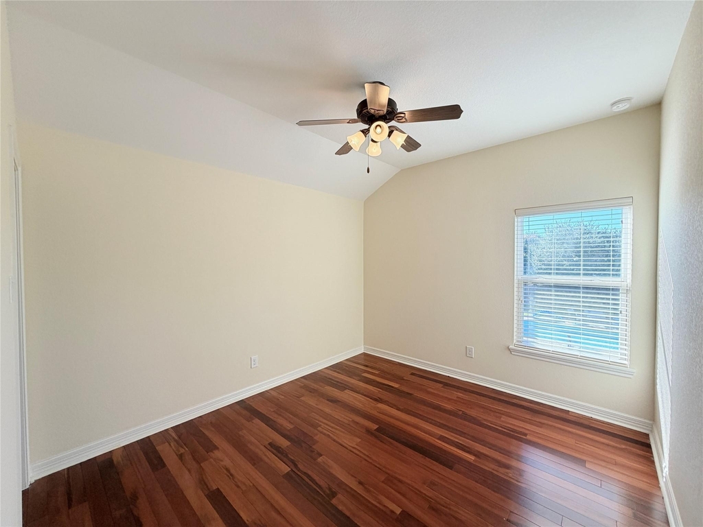 28015 Silverstream Court - Photo 25