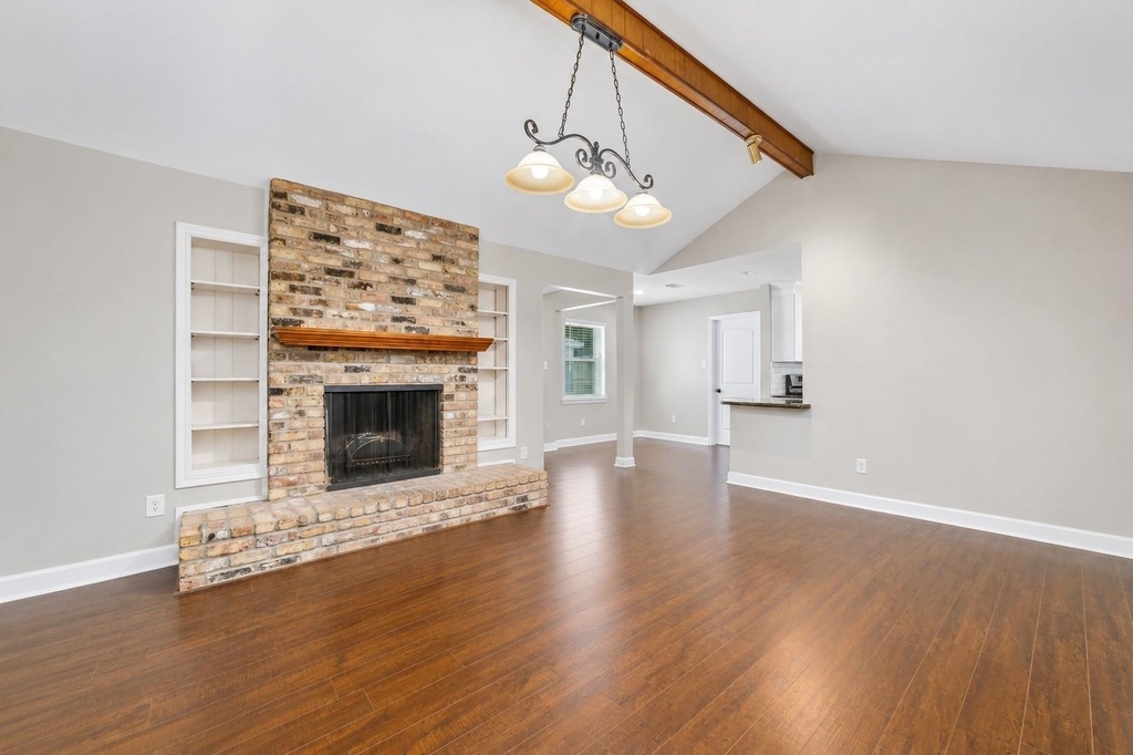 5731 Cheltenham Drive - Photo 10