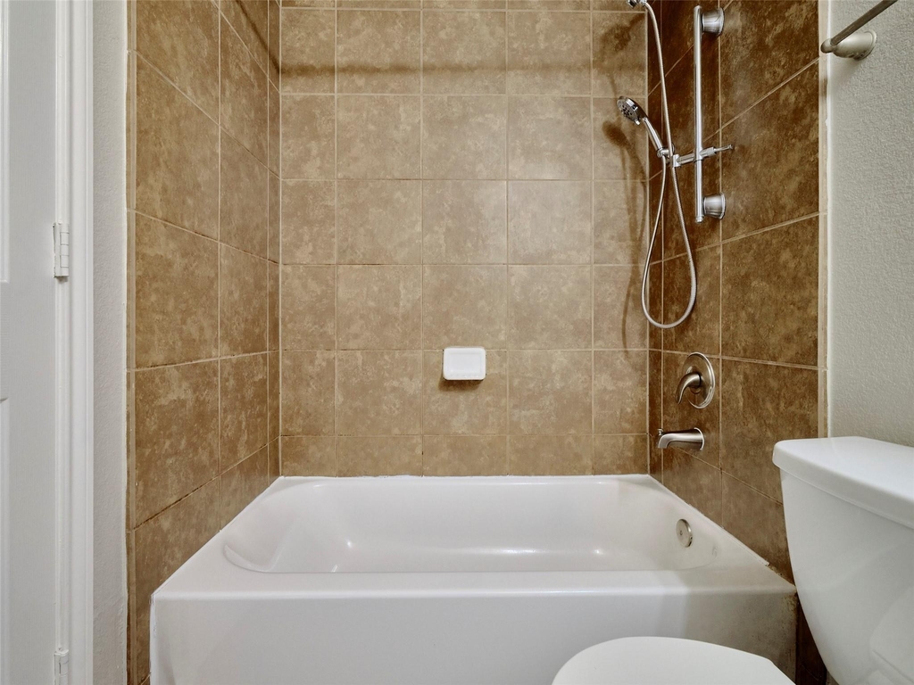 8230 Silent Deep Drive - Photo 36