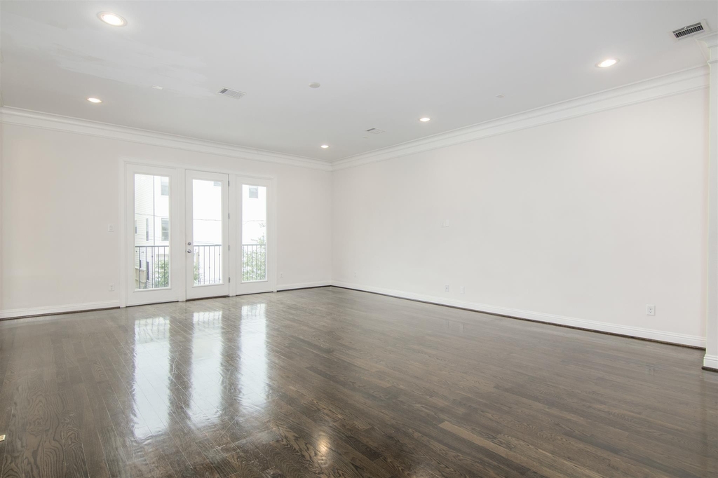 1508 Johnson Street - Photo 10