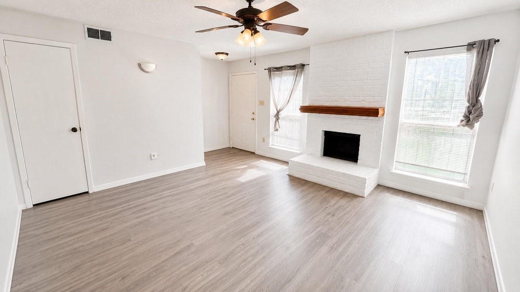11685 Alief Clodine Road - Photo 3