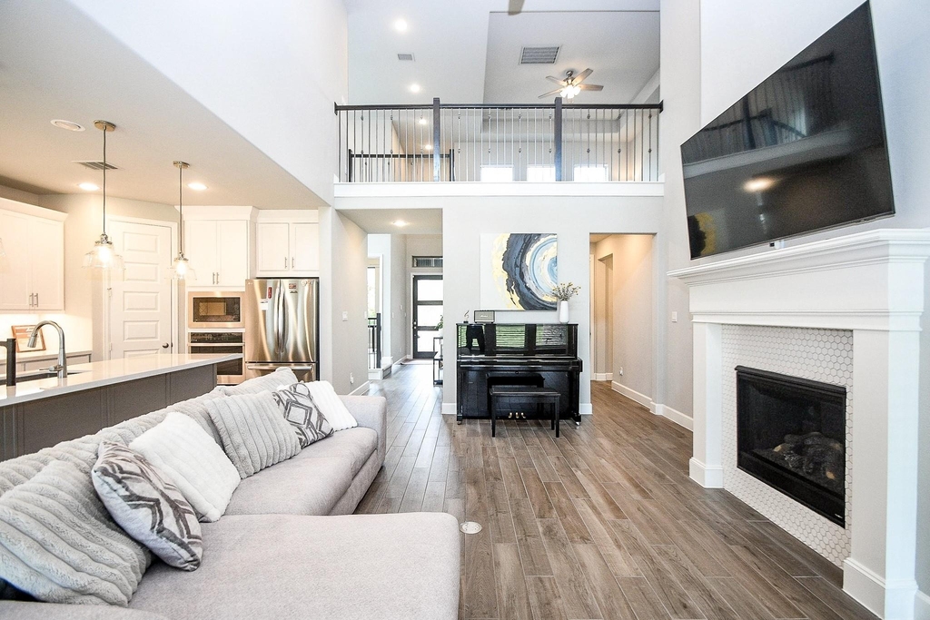 4207 Ana Ridge Lane - Photo 3