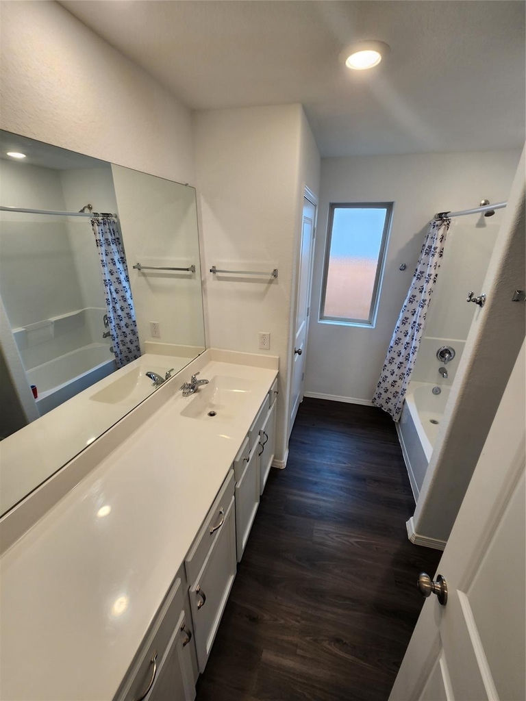 18419 Cobalt Cove Ln - Photo 14