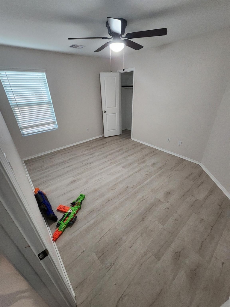 18419 Cobalt Cove Ln - Photo 18