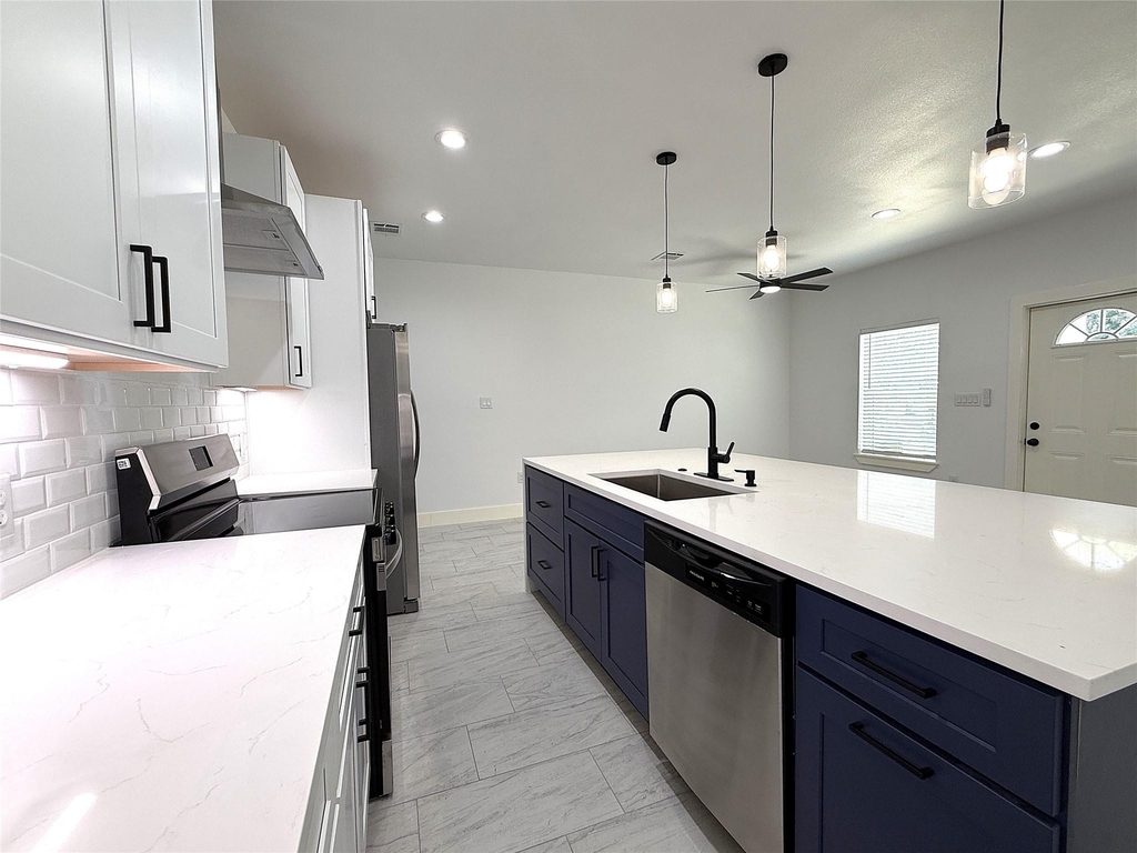 6708 Conley Street - Photo 8
