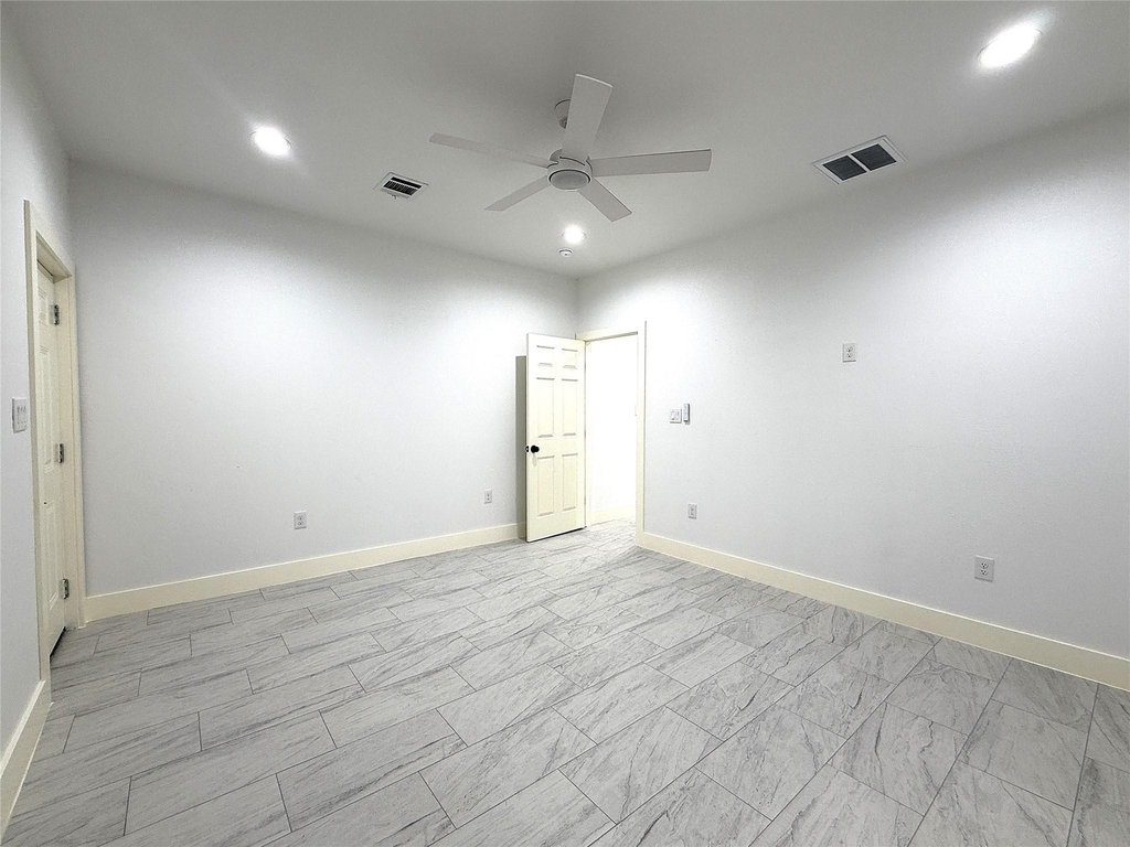 6708 Conley Street - Photo 15