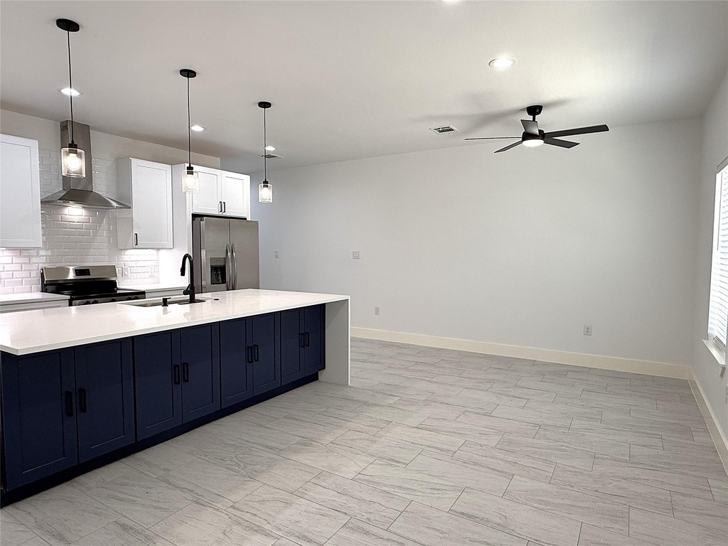 6708 Conley Street - Photo 4