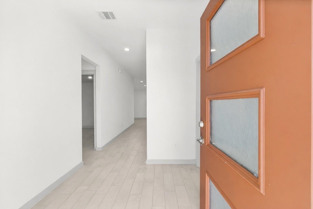13513 Bonita Island Way - Photo 5