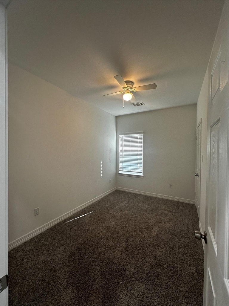 7209 Carver Road - Photo 7