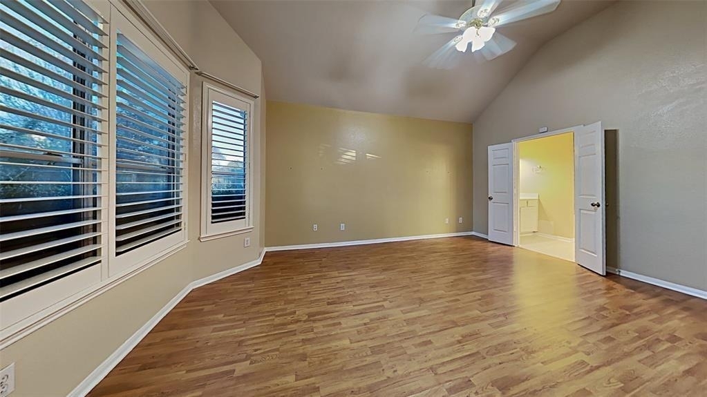 2114 Winding Hollow Drive - Photo 8
