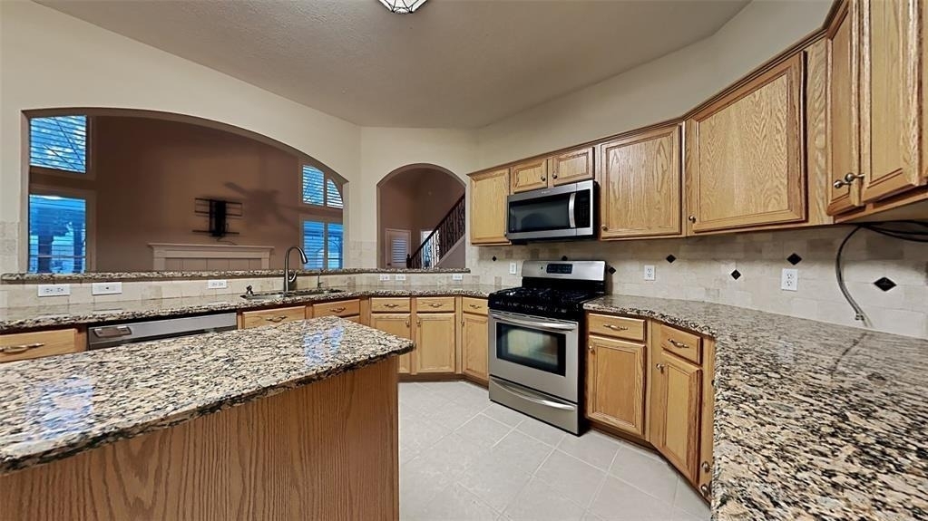 2114 Winding Hollow Drive - Photo 3