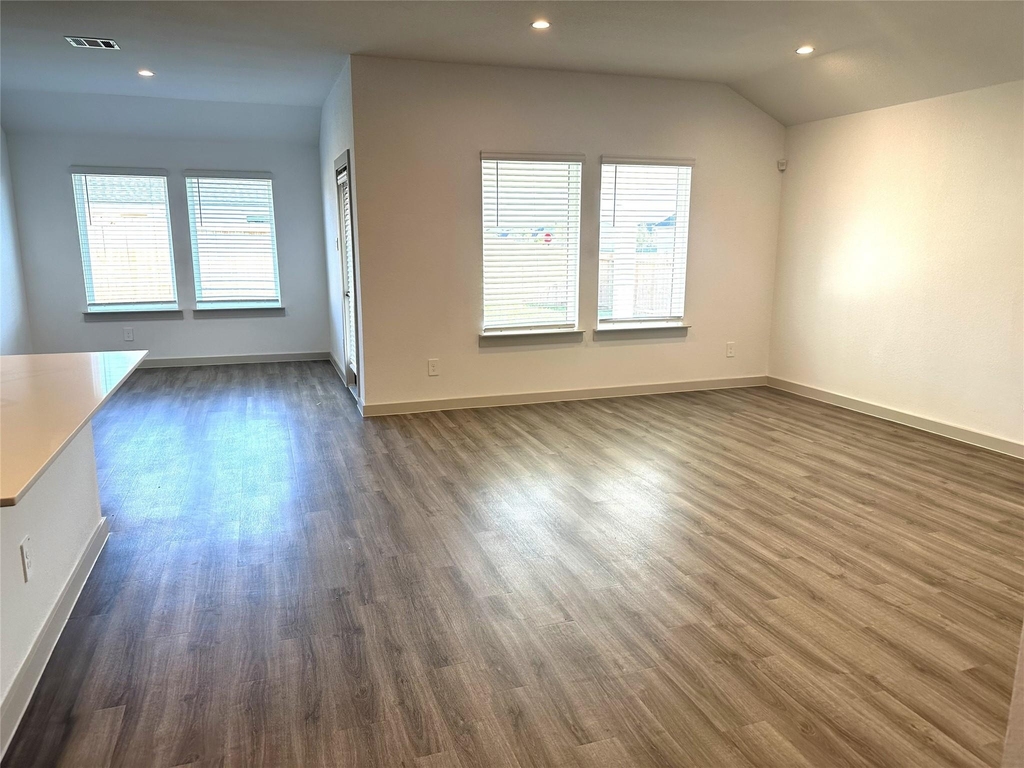 7815 Elm Birch - Photo 3
