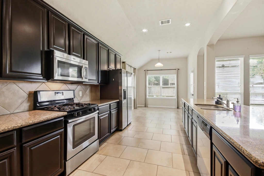 24142 Auburn Woods Court - Photo 4