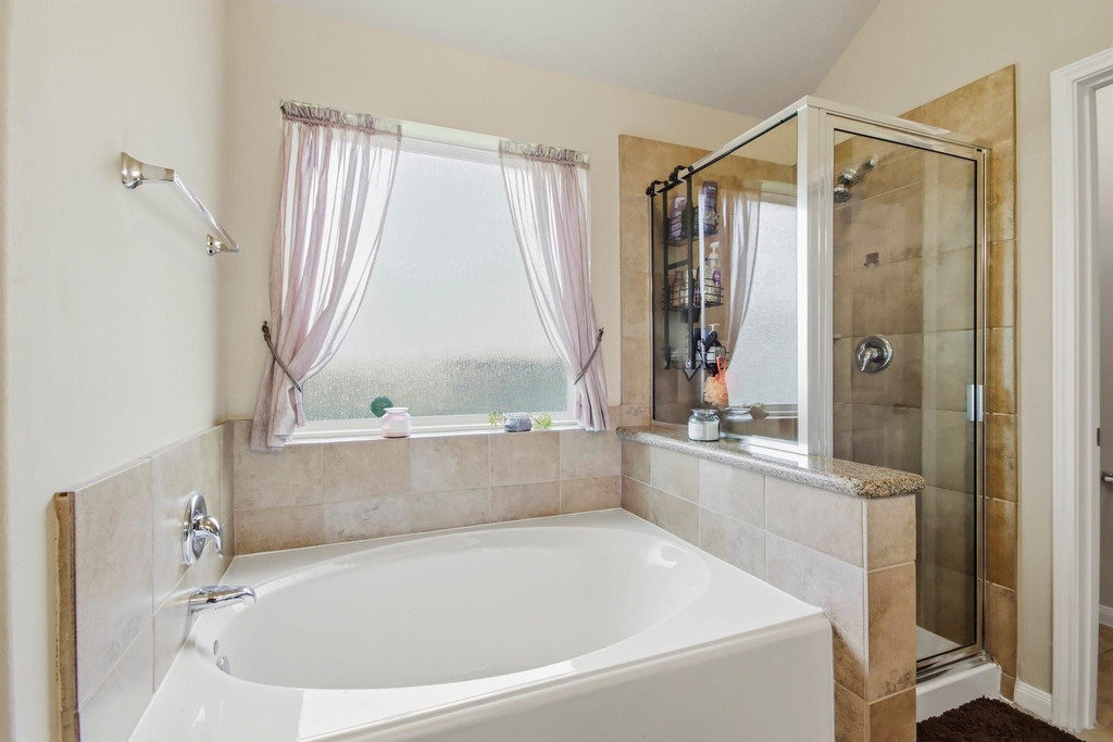 24142 Auburn Woods Court - Photo 12