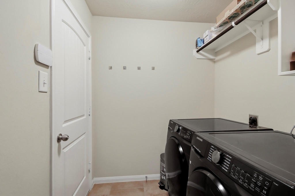 24142 Auburn Woods Court - Photo 10