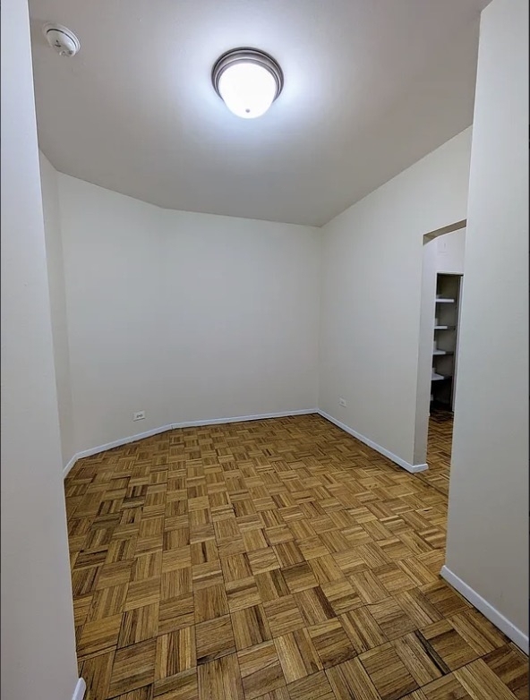 East 79th Street - Photo 4